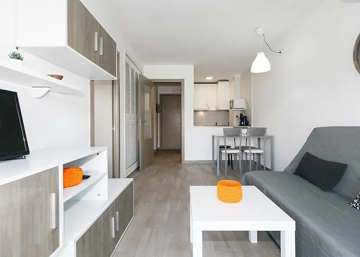 Uhc Pino Alto Apartments