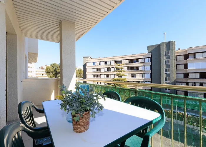 Uhc Pino Alto Apartments